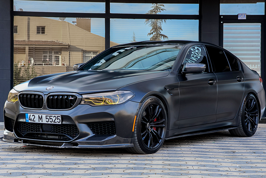 BMW M5